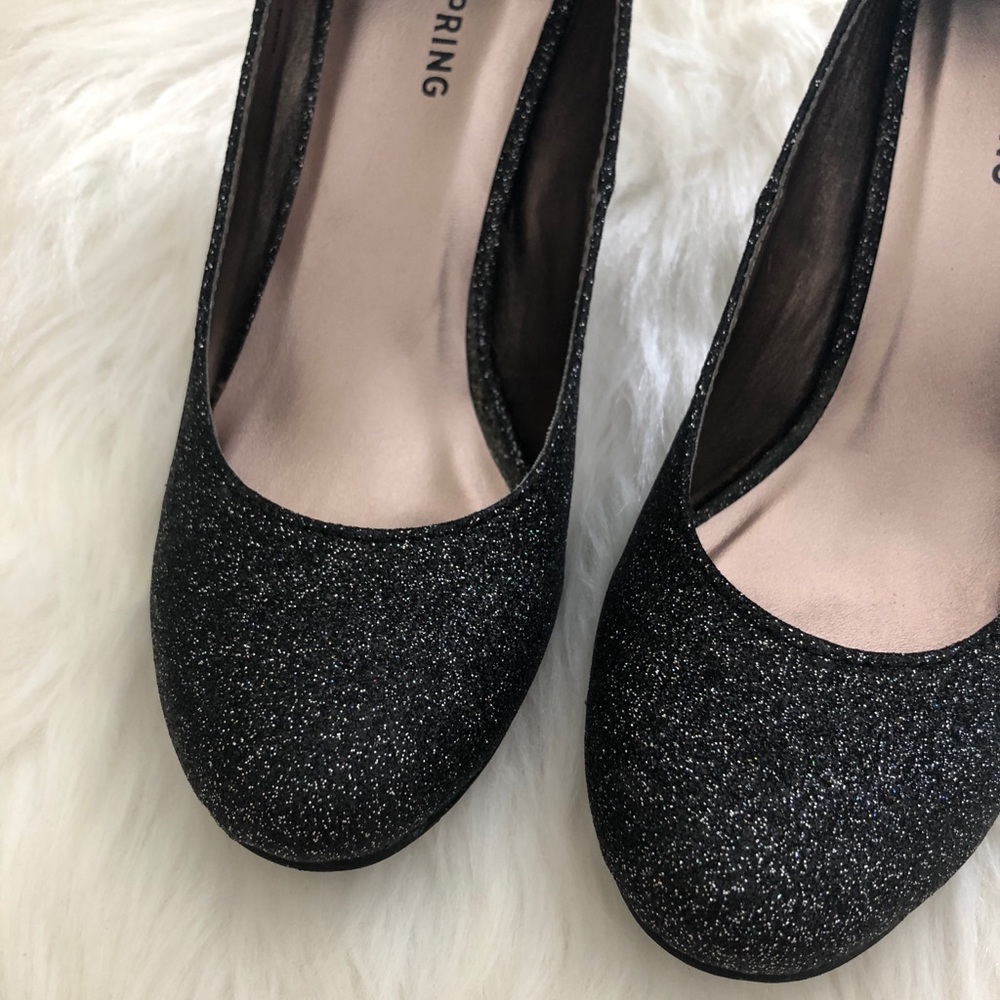 Black Sparkle Heels, size 6 - Picture 3 of 5